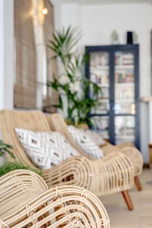 Imagen de los interiores del Hotel Benois. Foto 20