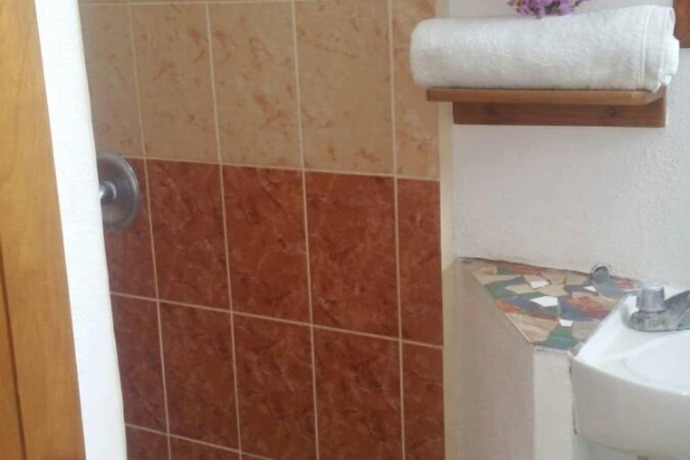 Imagen de la habitación del Hotel Benque. Foto 4