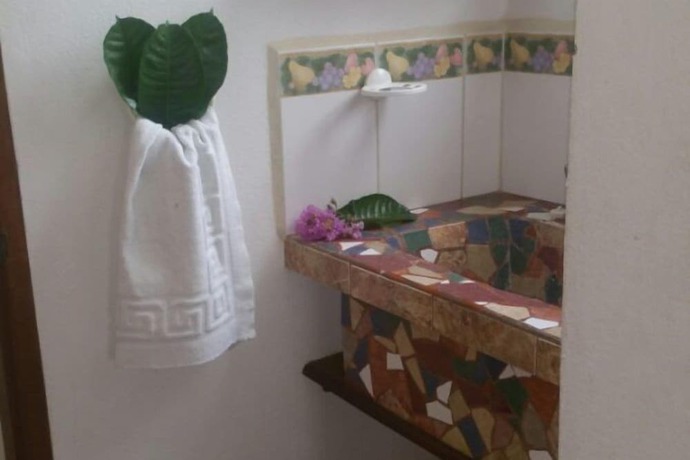 Imagen de la habitación del Hotel Benque. Foto 10