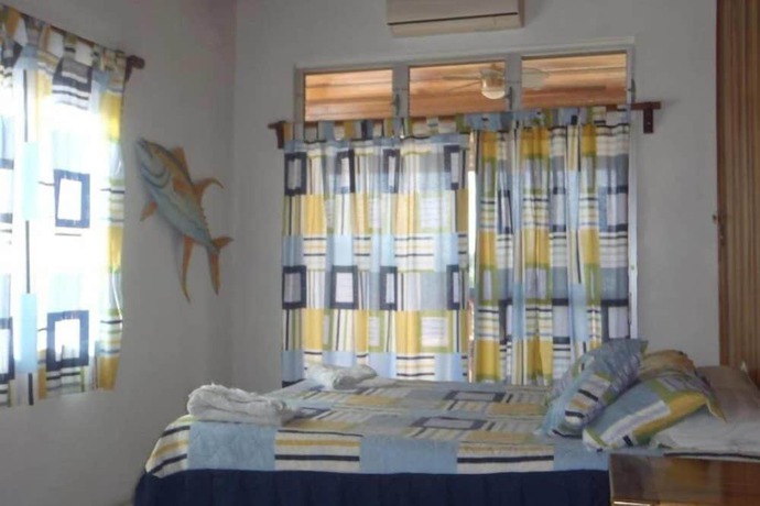 Imagen de la habitación del Hotel Benque. Foto 12