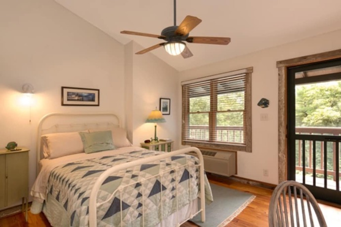 Imagen de la habitación del Hotel Bent Creek Lodge Bed and Breakfast. Foto 17