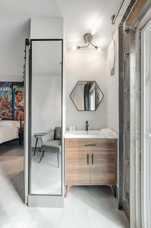 Imagen de la habitación del Hotel Bent Inn and Pub &ndash; Premier LGBTQ Adults Only Resort. Foto 12