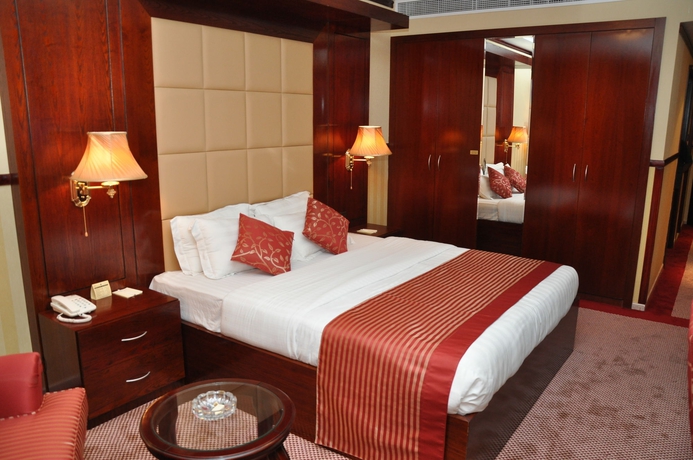 Imagen de la habitación del Hotel Benta Grand Dubai. Foto 3