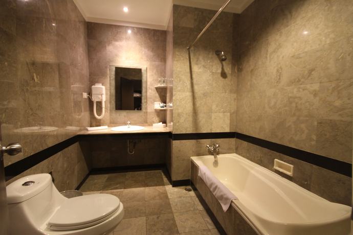 Imagen de la habitación del Hotel Bentani and Residence. Foto 14