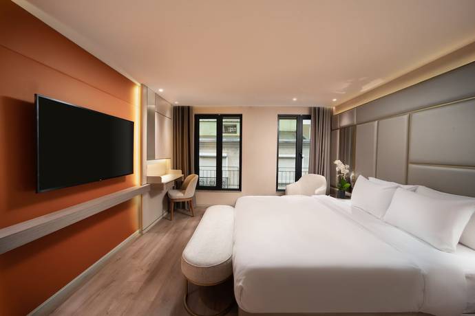 Imagen de la habitación del Hotel Bentley Bosphorus. Foto 11