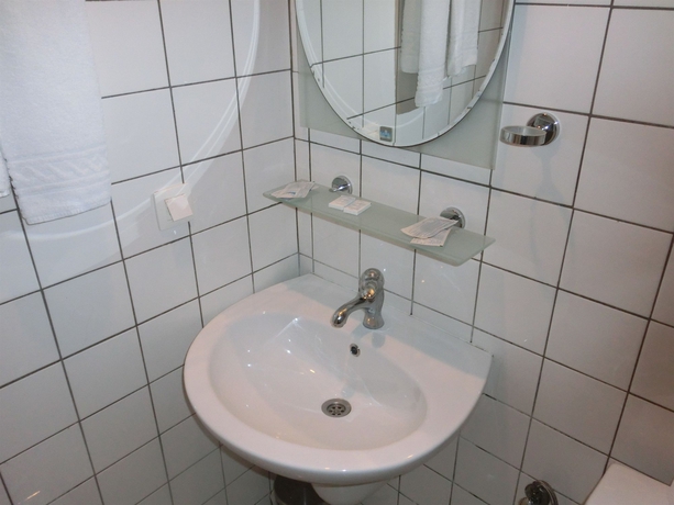 Imagen de la habitación del Hotel Bentley, Bruselas. Foto 9