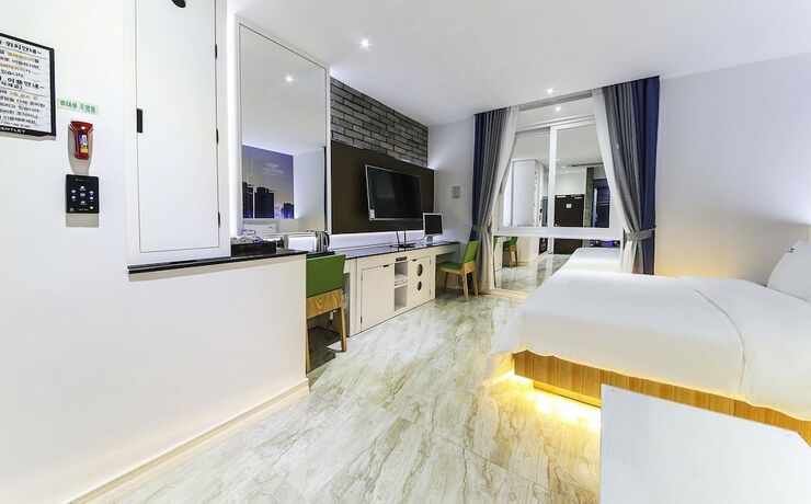 Imagen general del Hotel Bentley Business. Foto 15