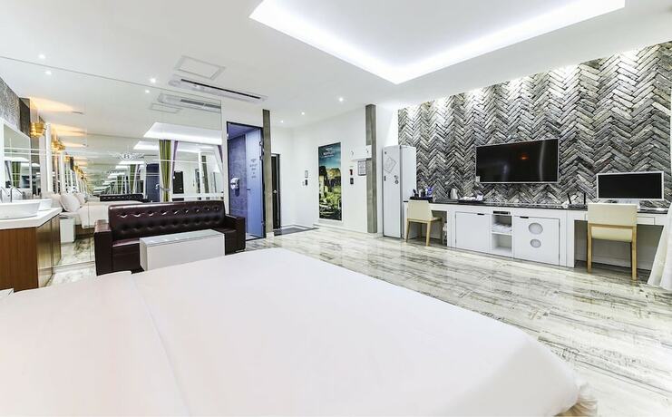 Imagen de la habitación del Hotel Bentley Business. Foto 16