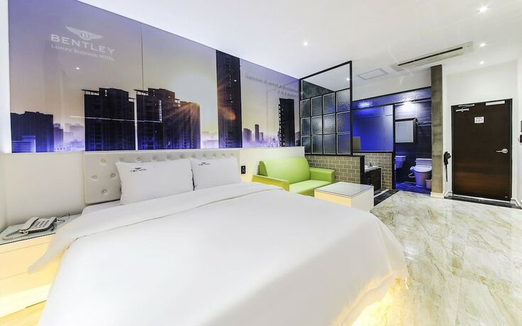 Imagen de la habitación del Hotel Bentley Business. Foto 19