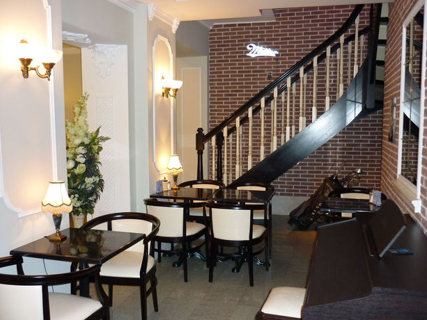 Imagen de los interiores del Hotel Bentley, Moscú. Foto 14