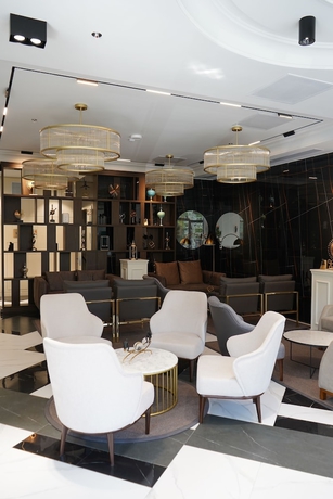 Imagen de los interiores del Hotel Bentley Tashkent. Foto 17