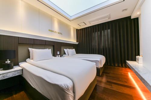 Imagen de la habitación del Hotel Bentley Tourist. Foto 4