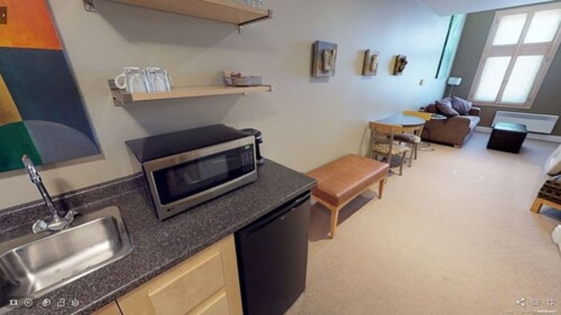 Imagen de la habitación del Hotel Bentley\'s Inn. Foto 18