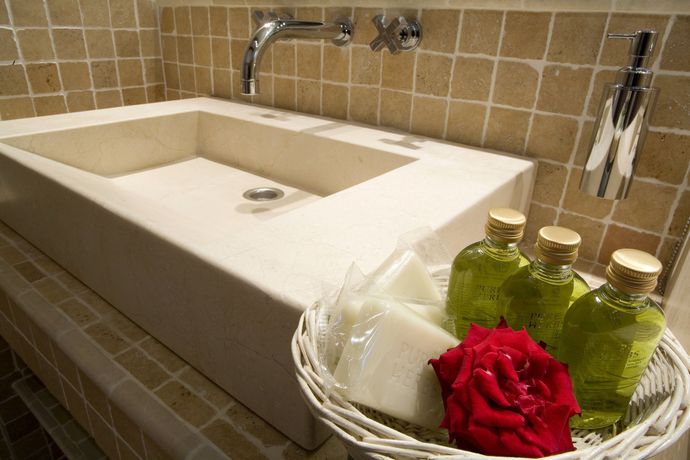 Imagen de la habitación del Hotel Benvengudo. Foto 6