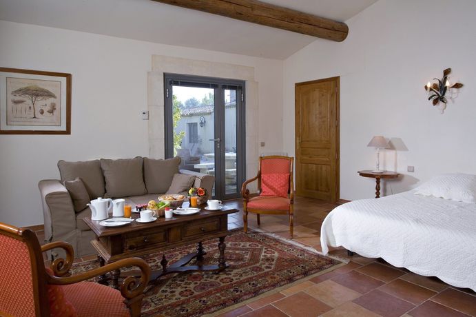 Imagen de los exteriores del Hotel Benvengudo. Foto 12