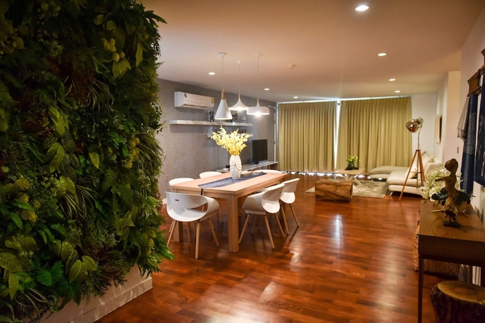 Imagen de la habitación del Hotel Benviar Tonson Residence. Foto 2