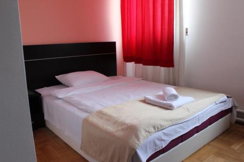 Imagen general del Hotel Beograd - Yu. Foto 2