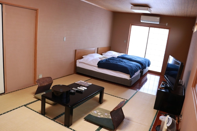Imagen de la habitación del Hotel Beppu Kaizan. Foto 5