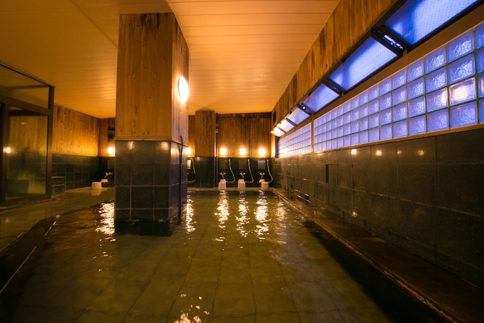 Imagen de la piscina del Hotel Beppu Koraku. Foto 19
