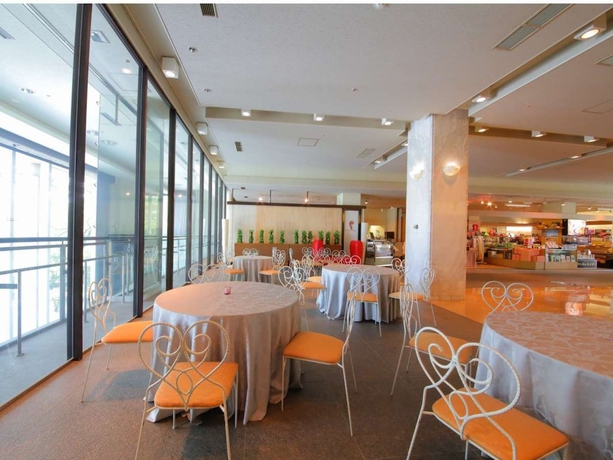 Imagen del bar/restaurante del Hotel Beppu Pastoral. Foto 3