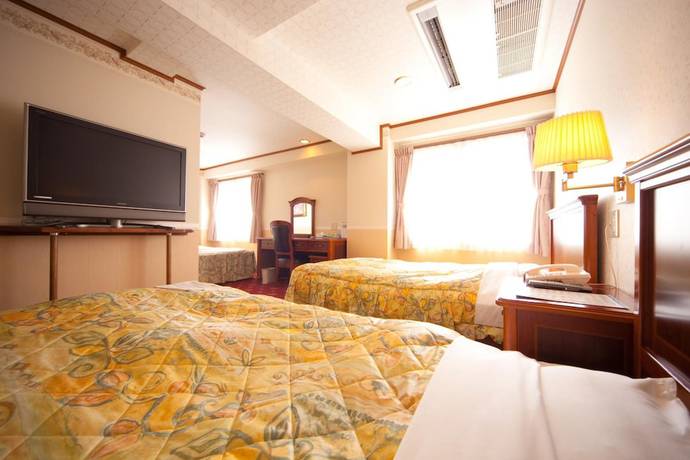 Imagen de la habitación del Hotel Beppu Station. Foto 2