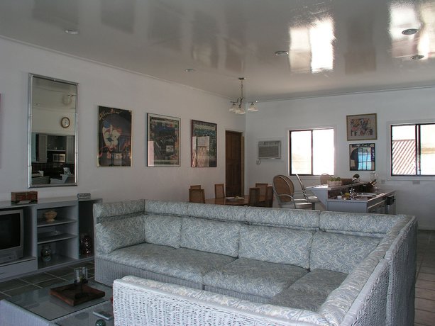 Imagen de la habitación del Hotel Bequia Beachfront Villa. Foto 17