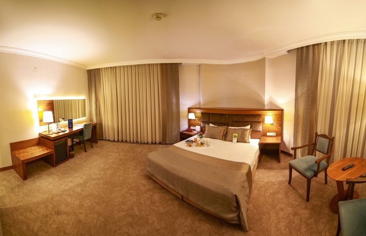 Imagen de la habitación del Hotel Bera Konya. Foto 2