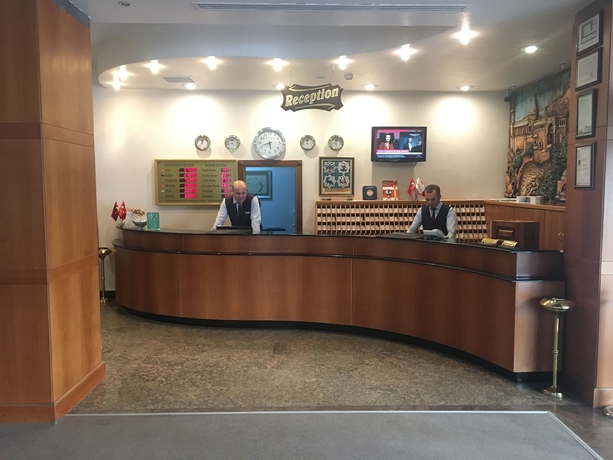 Imagen de los interiores del Hotel Bera Konya. Foto 17