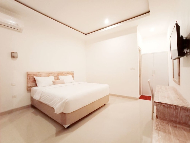 Imagen de la habitación del Hotel Berawa Dini Guesthouse. Foto 5