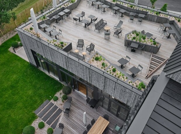 Imagen general del Hotel Bercail. Foto 6