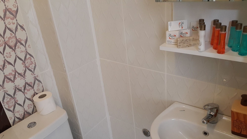 Imagen de la habitación del Hotel Berce. Foto 3