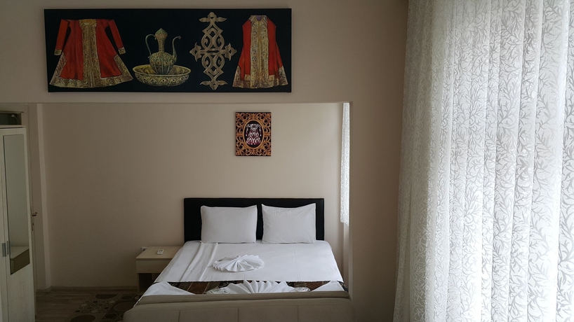 Imagen de la habitación del Hotel Berce. Foto 4