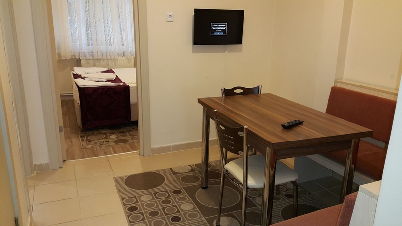 Imagen de la habitación del Hotel Berce. Foto 13