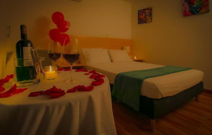 Imagen de la habitación del Hotel Berdez. Foto 9