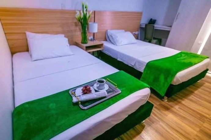 Imagen de la habitación del Hotel Berdez. Foto 14