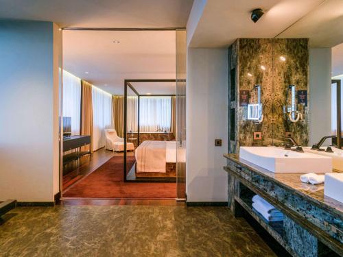 Imagen de la habitación del Hotel Berds Chisinau Mgallery Collection. Foto 20