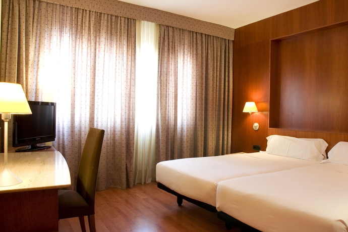 Imagen de la habitación del Hotel Berenguer Iv. Foto 9