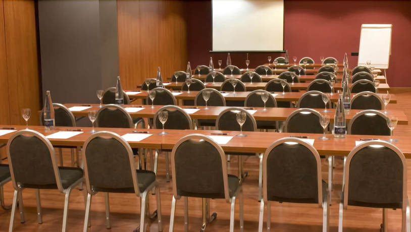 Imagen de los interiores del Hotel Berenguer Iv. Foto 16