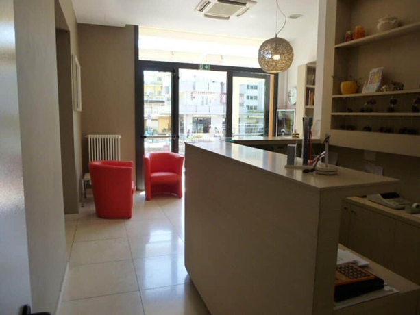 Imagen de los interiores del Hotel Berenice. Foto 17