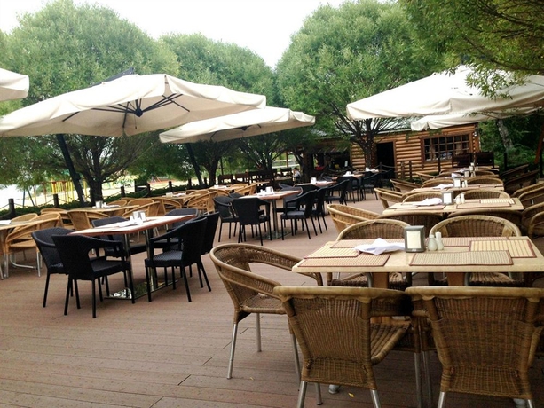 Imagen del bar/restaurante del Hotel Berezka, Cheliábinsk. Foto 1