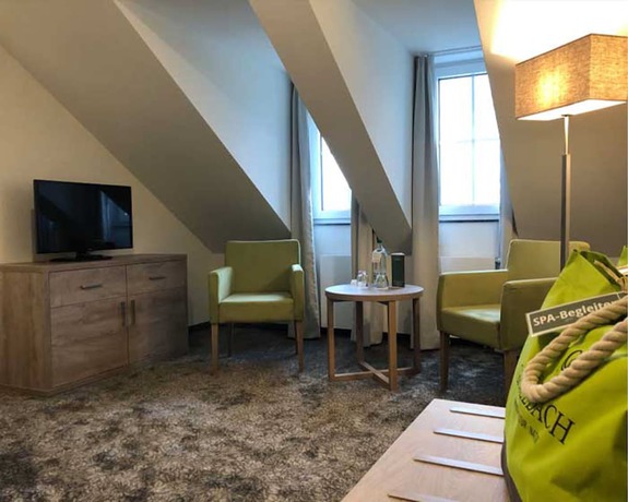 Imagen de la habitación del Hotel Berg And Spa Gabelbach. Foto 10