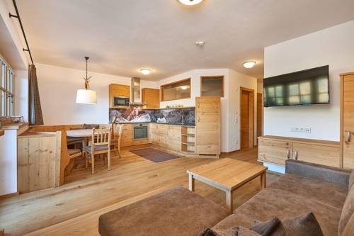 Imagen de la habitación del Hotel Berg- and Seeblick Pfefferbauer. Foto 11
