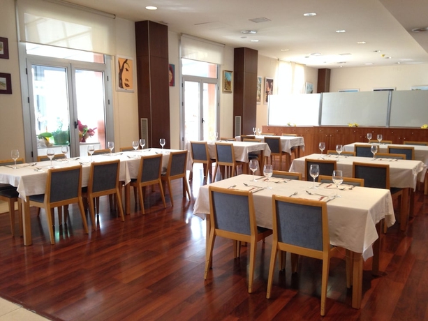 Imagen del bar/restaurante del Hotel Berga Park. Foto 3