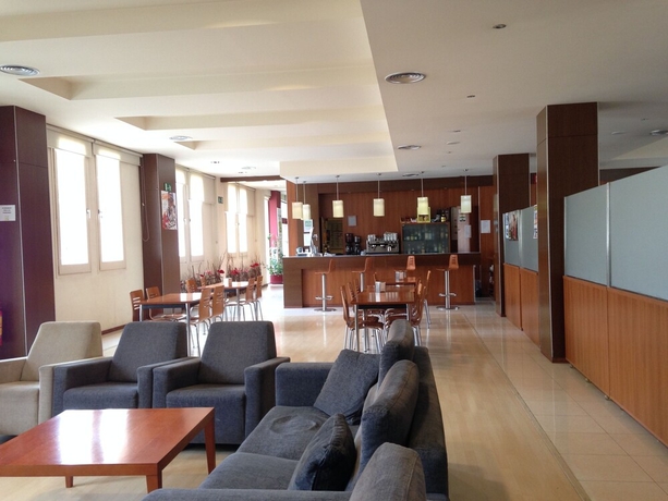 Imagen del bar/restaurante del Hotel Berga Park. Foto 4