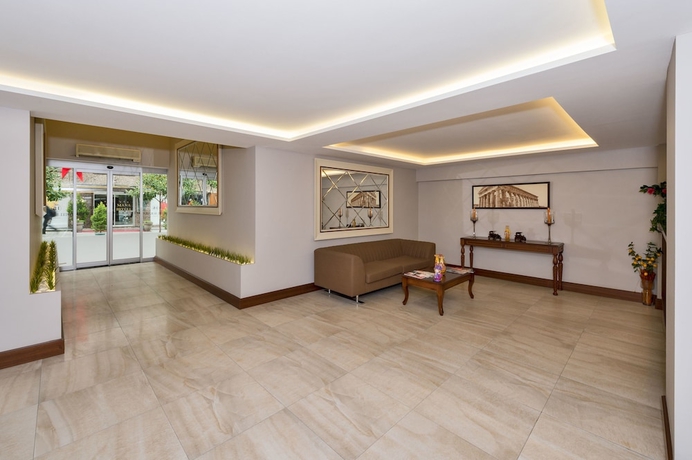 Imagen de los interiores del Hotel Bergama. Foto 15