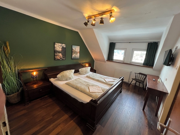 Imagen de la habitación del Hotel Bergbude. Foto 10
