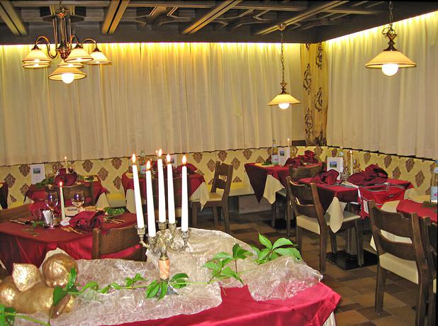 Imagen del bar/restaurante del Hotel Bergchalet Reinerhof. Foto 8