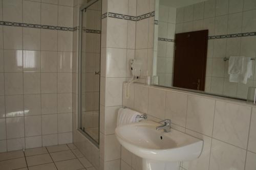 Imagen de la habitación del Hotel Bergedick. Foto 6