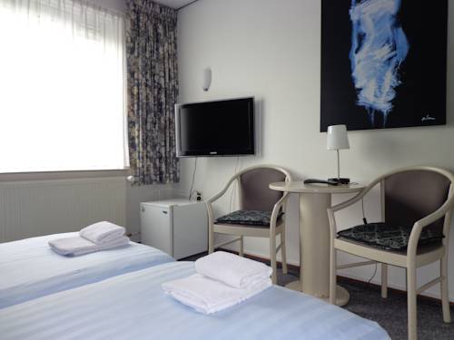 Imagen de la habitación del Hotel Bergen. Foto 16