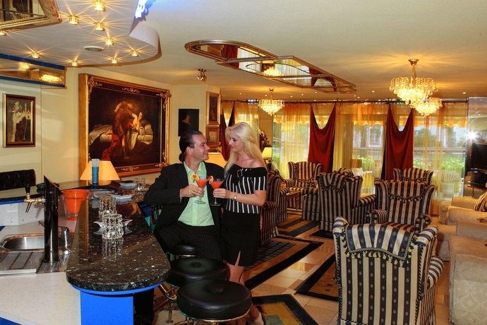 Imagen de los interiores del Hotel Bergers Sporthotel. Foto 6